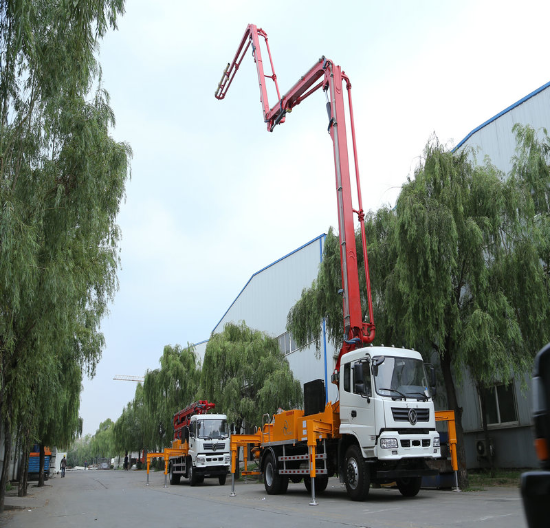 小型混凝土泵車，小泵車