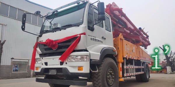 泵車使用前必須強(qiáng)行排泄的目的是什么？泵車價(jià)格合適，值得信賴