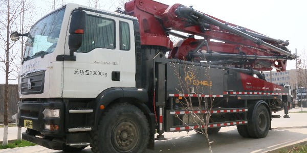 泵車(chē)的泵體要及時(shí)檢查