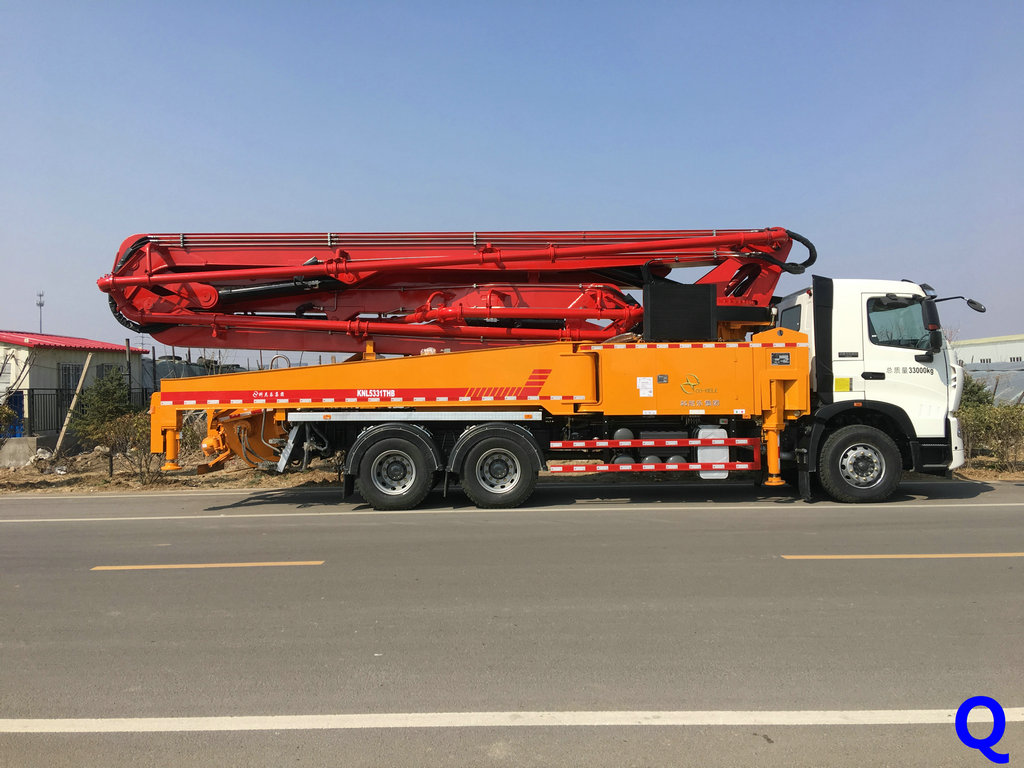 小型混凝土泵車，科尼樂(lè)小型泵車，天泵